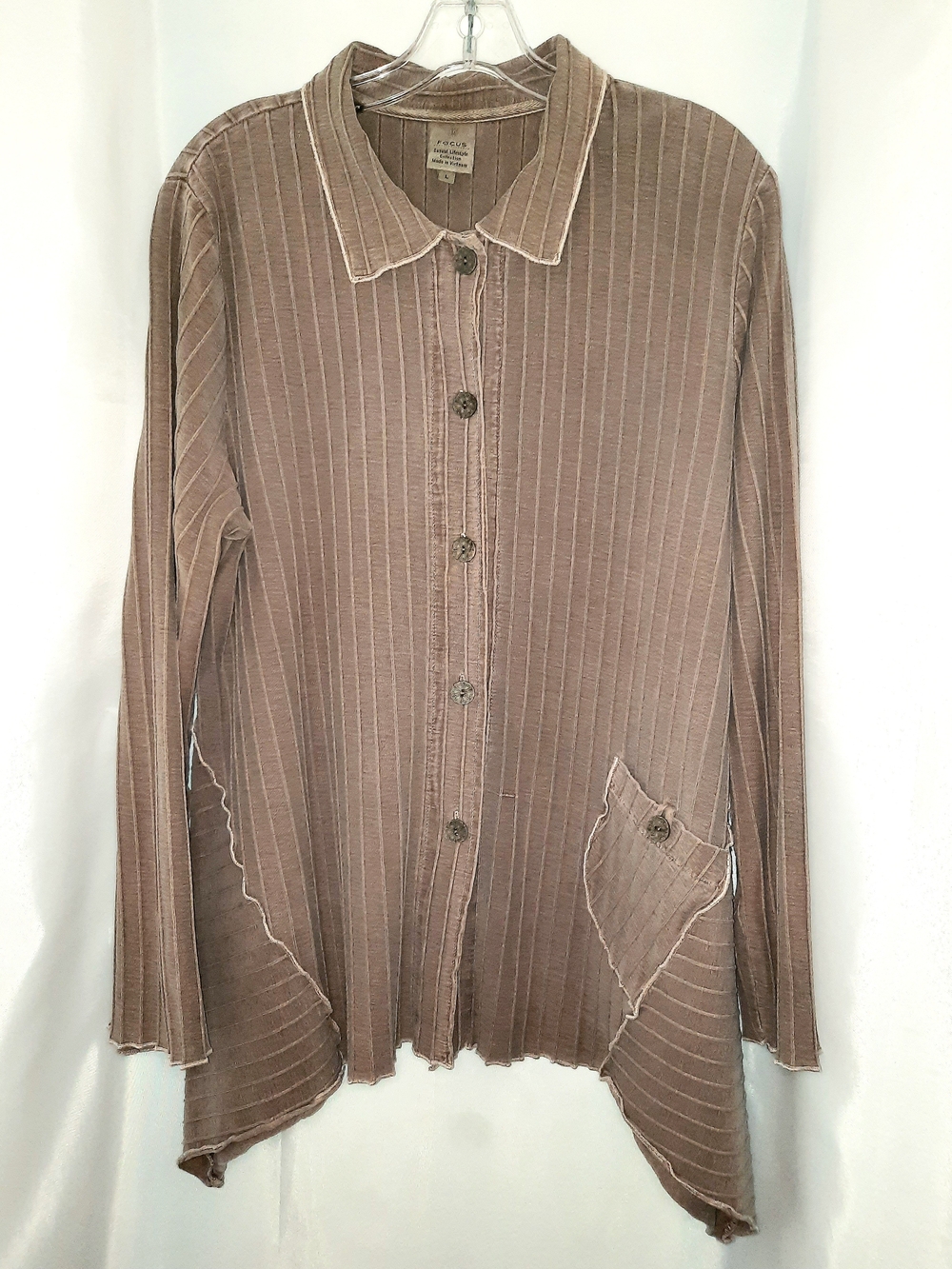 Focus Taupe Ribbed Button-Up  Long Sleeve Tapered Edge Top Women's LG